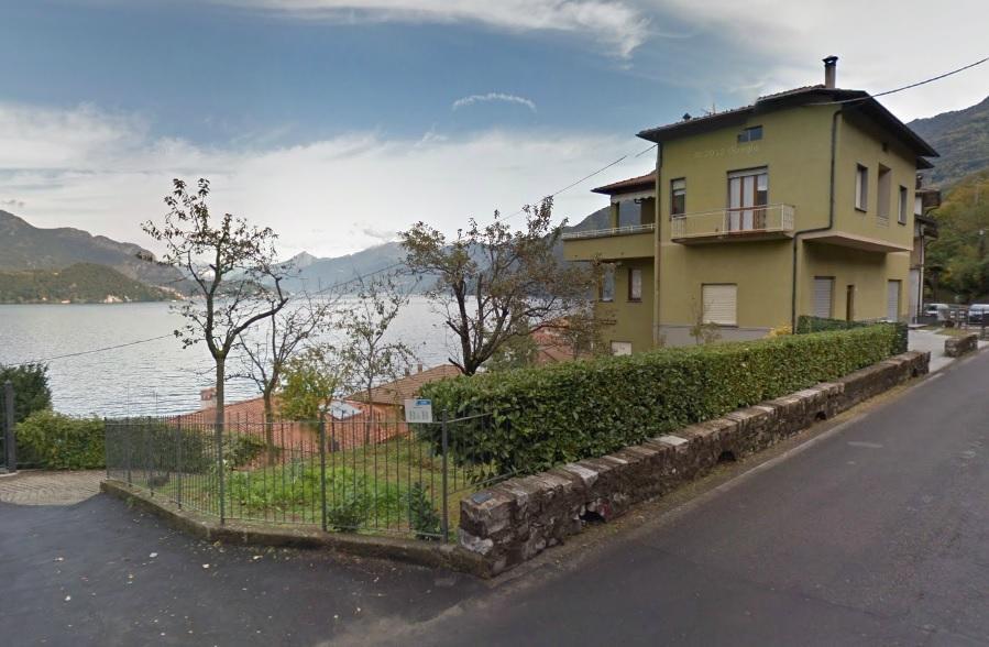 B&B Sosta Sul Lago Lezzeno Exterior photo